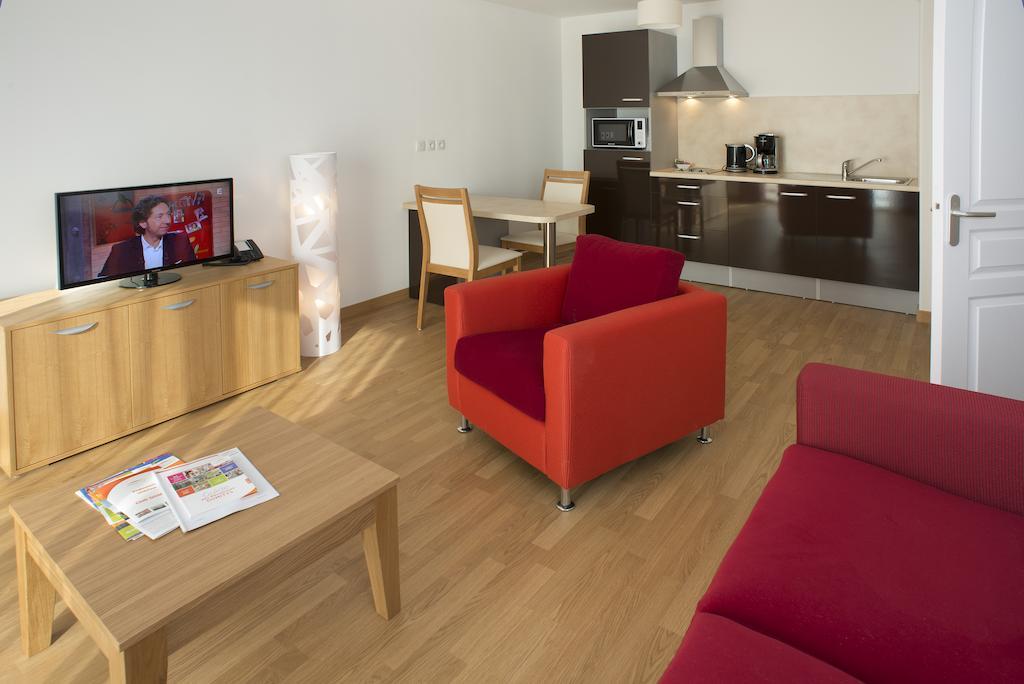Domitys Les Cigales Du Luberon Apart otel Cavaillon Oda fotoğraf